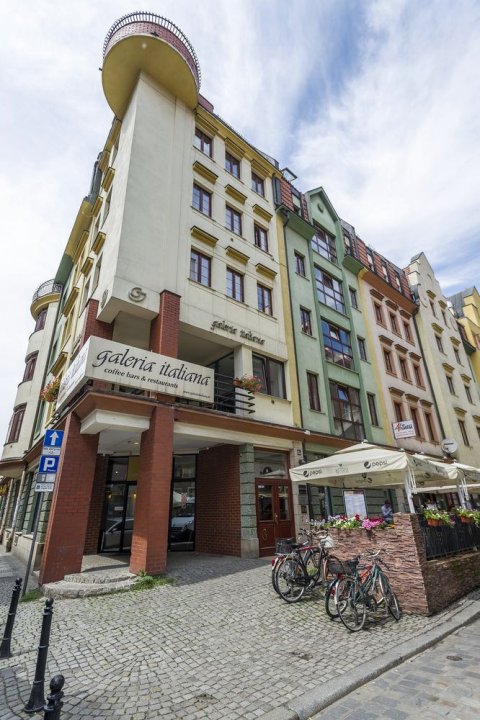 意大利艺廊公寓酒店(Galeria Italiana Apartments)