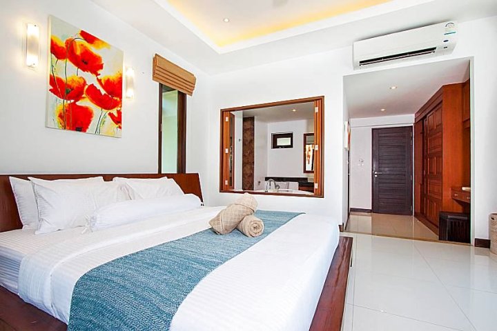 Villa Rachana – 普吉岛靠近Laguna的精致热带别墅(Villa Rachana | Refined 3 Bed Villa Near Laguna Phuket)