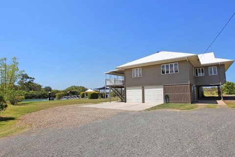 阳光海岸坎贝尔7号三卧室度假屋(Campbell 7 (As 3 Bedroom House) Sunshine Coast)