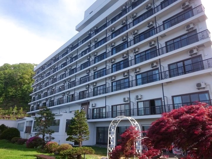 洞爷温泉华美传统日式旅馆(Toya-Onsen Hotel Hanabi)