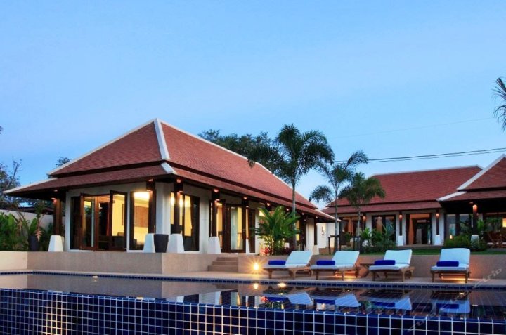 苏梅岛巴卡亚别墅(Bacaya Villa Koh Samui)