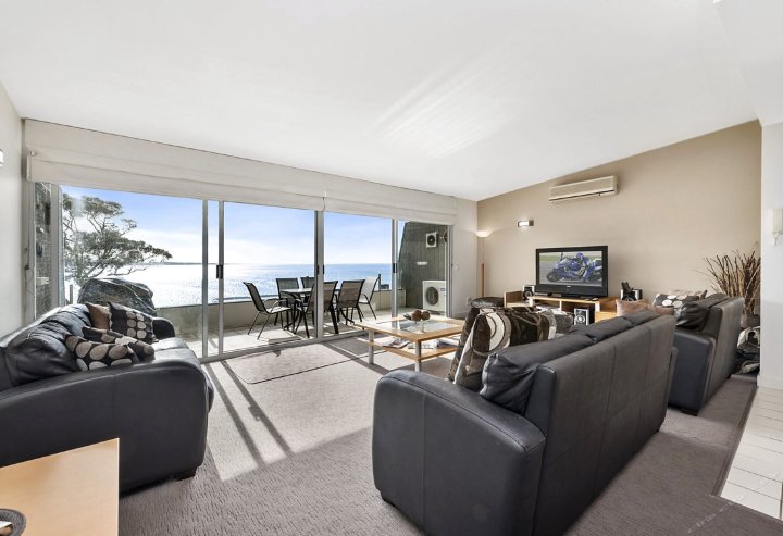 洛恩大洋路26卡利姆娜假日公寓(Great Ocean Road Holidays-Apartment 26 Kalimna-All Ocean Views Lorne)