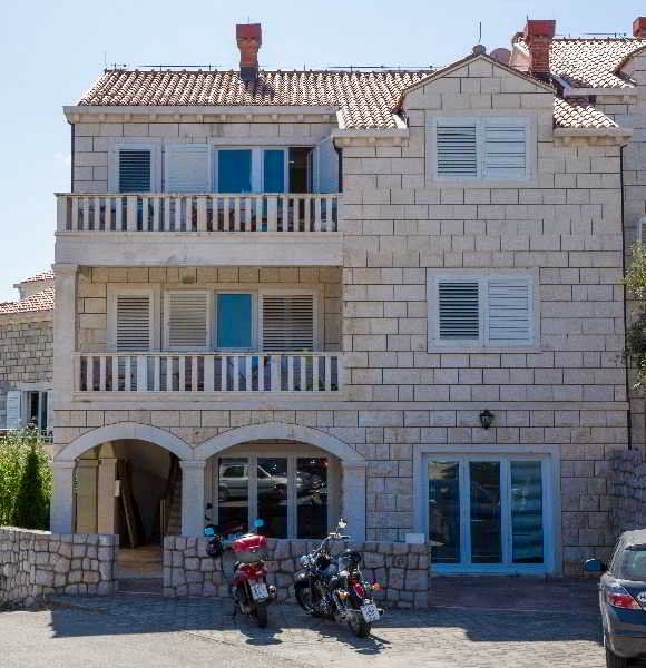 杜布罗夫尼克西公寓(Dubrovnik West View Apartments)