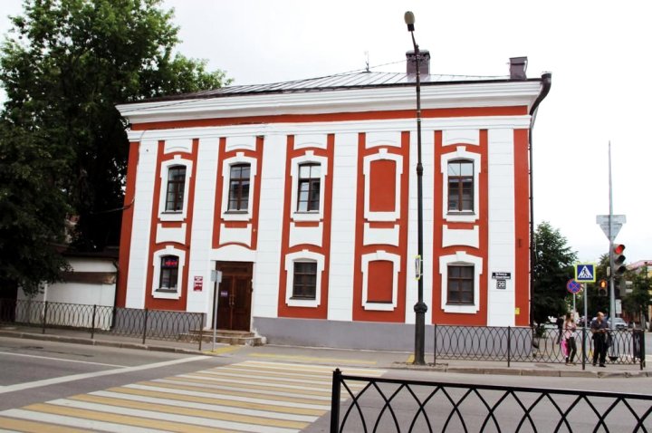 撒拉逊波尔沙雅卡拉斯拉雅旅馆(Hostel Saracen on Bolshaya Krasnaya)