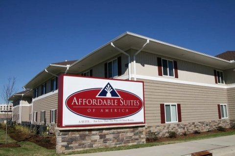 亚美利卡宽提科经济型套房(Affordable Suites of America Quantico)