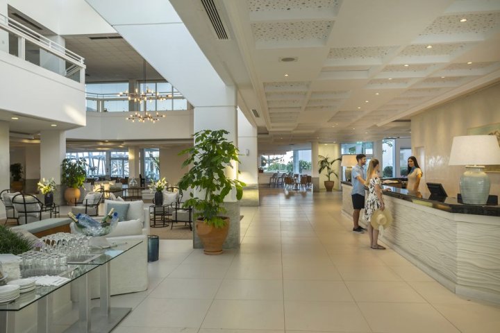 莱昂纳多广场塞浦路斯马里斯海滩酒店及Spa(Leonardo Plaza Cypria Maris Beach Hotel & Spa)