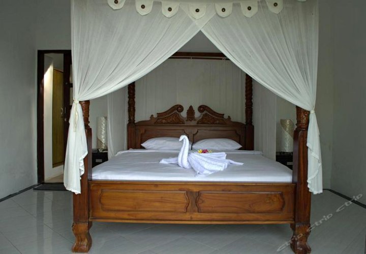巴厘岛吉马别墅(Jirna Villa Bali)