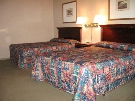 GuestHouse Inn & Suites Wichita