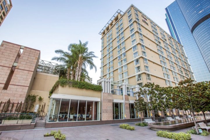 洛杉矶加州广场欧尼酒店(Omni Los Angeles Hotel California Plaza)