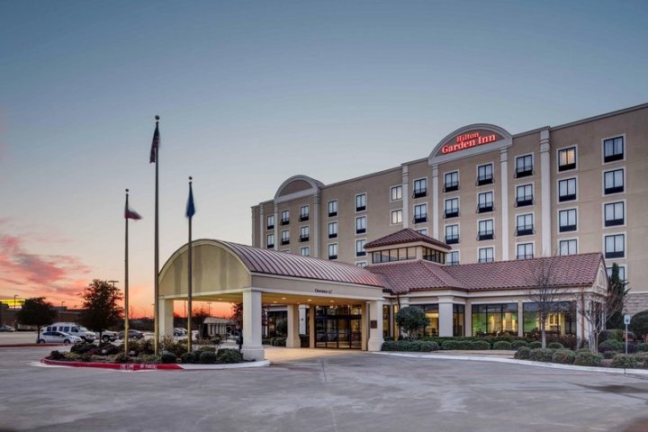 达拉斯路易斯维尔希尔顿花园酒店(Hilton Garden Inn Dallas Lewisville)