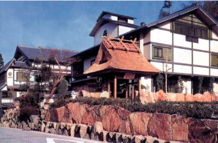 龟峰庵旅馆(Ryokan Sumiya Kihoan)