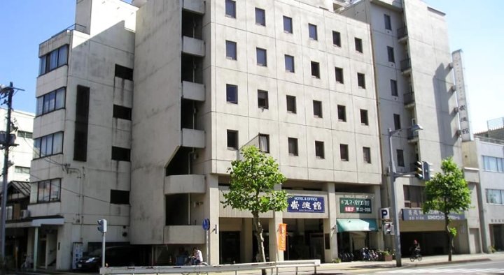 酒店＆办公室 崇徳馆(Hotel & Office Soutokukan)