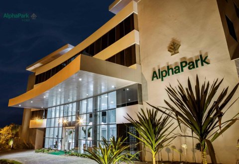 阿尔法公园酒店(AlphaPark Hotel)