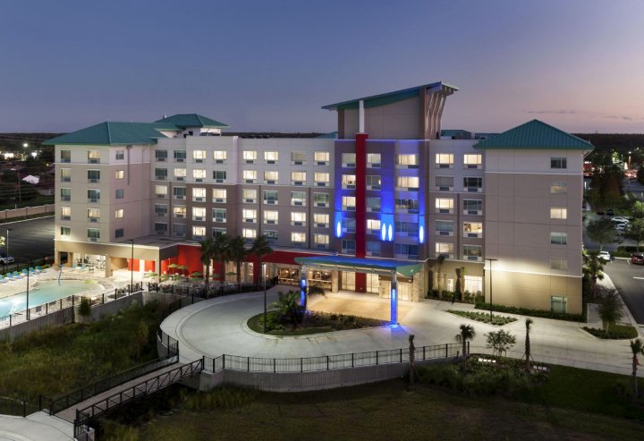 奥兰多海洋世界酒店(Holiday Inn Express & Suites - Orlando at Seaworld)