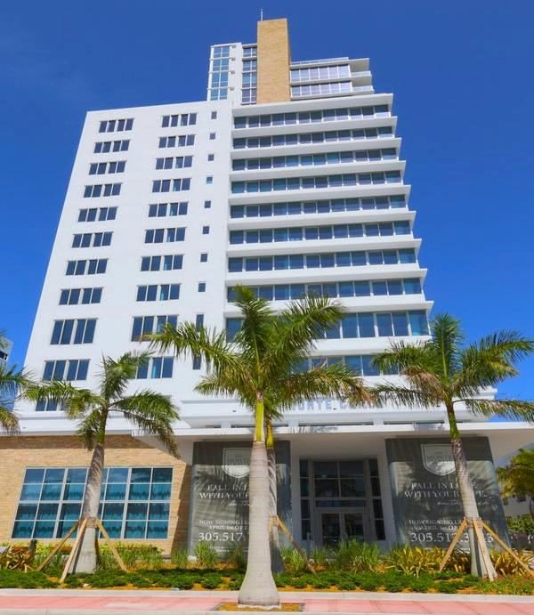 蒙特卡洛迈阿密海滩鹈鹕住宿家具公寓(Pelican Stay Furnished Apartments in Monte Carlo Miami Beach)