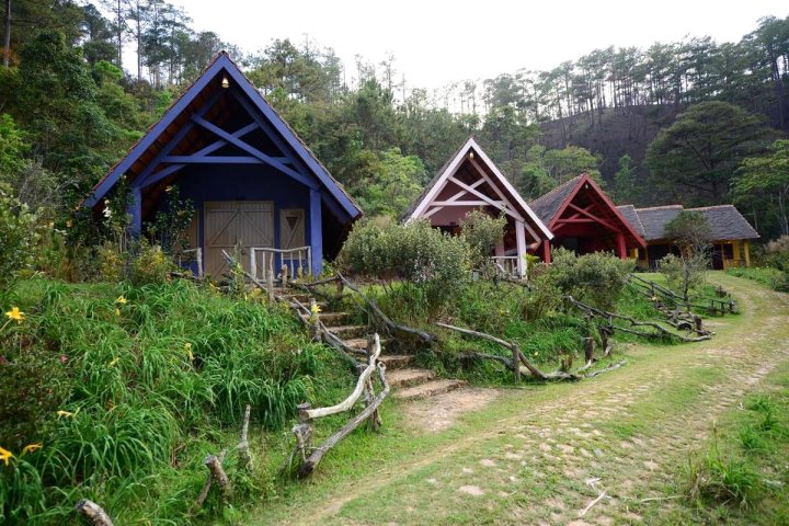 铜兰村度假屋(Cu Lan Village Villa - Lang Cu Lan)