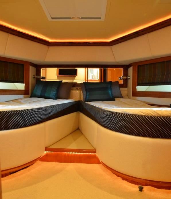 阿尔沃斯迈II豪华游艇酒店(Al Wasmy II Luxury Yacht)