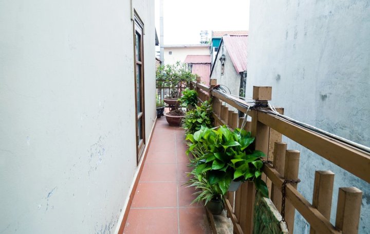 河内阳台民俗(Hanoi Balcony Homestay)