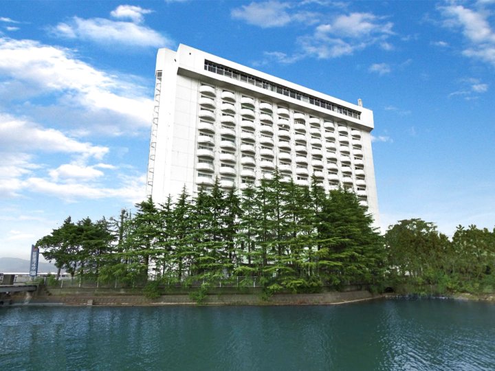比瓦科广场酒店(Hotel Biwako Plaza)