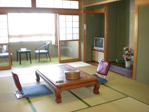 千鸟旅馆(Ryokan Chidori)