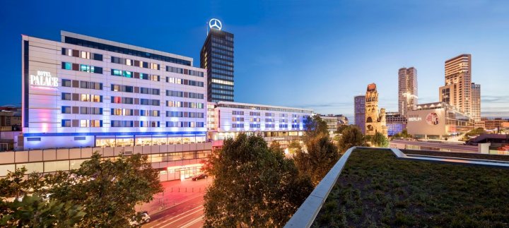 柏林帕雷斯酒店(Hotel Palace Berlin)