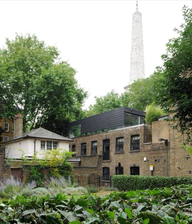 老街奢华顶层房酒店(Luxury Penthouse on Old Street)