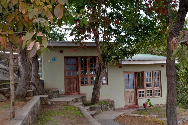钦永伽旅馆(Chinyonga Guesthouse)