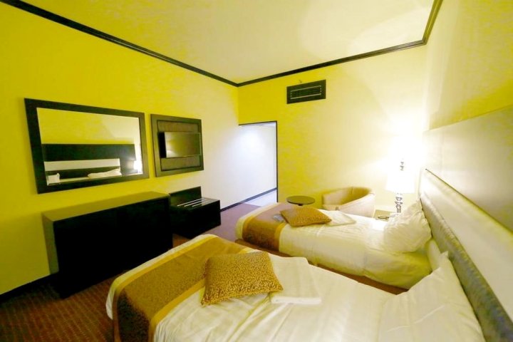 阿立奎巴尔酒店(Aliqbal Hotel)