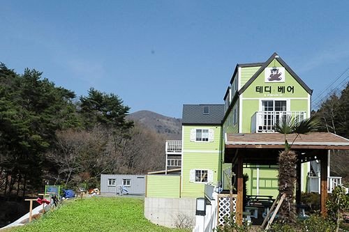 巨济泰迪熊民宿(Geoje Teddy Bear Pension)