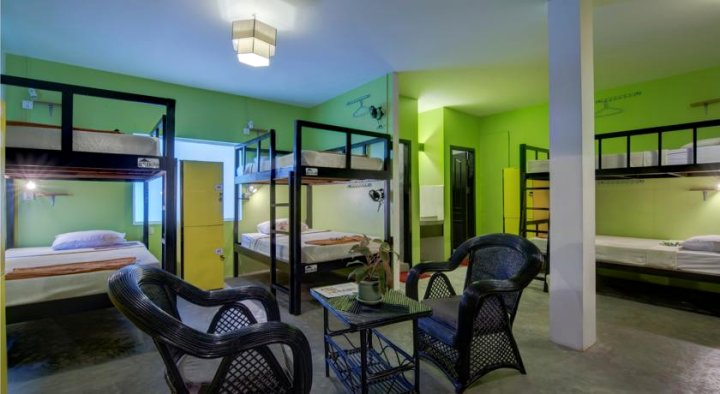 暹粒豪华概念旅舍(The Luxury Concept Hostel Siem Reap)