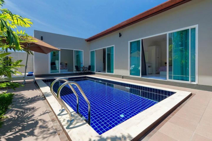 拉古纳私人新泳池别墅(Private New Pool Villa Near Laguna)
