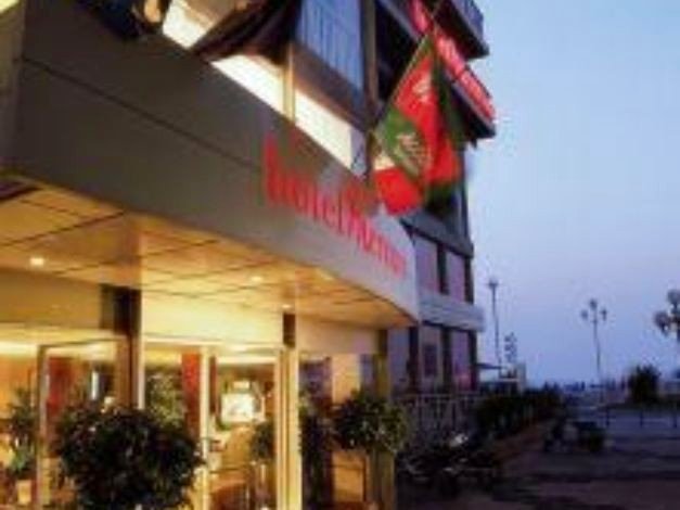 尼斯英国大道美居酒店(Mercure Nice Promenade des Anglais)