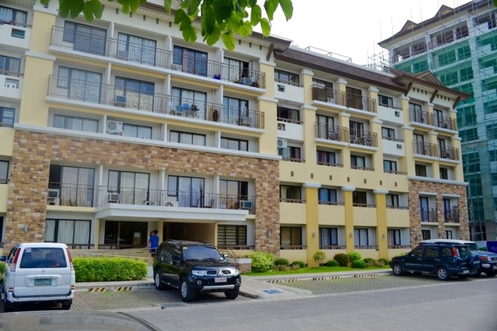 宿霧一片綠洲聖瑪麗亞家庭公寓酒店(Sta. Maria Homes at One Oasis Cebu Condo)