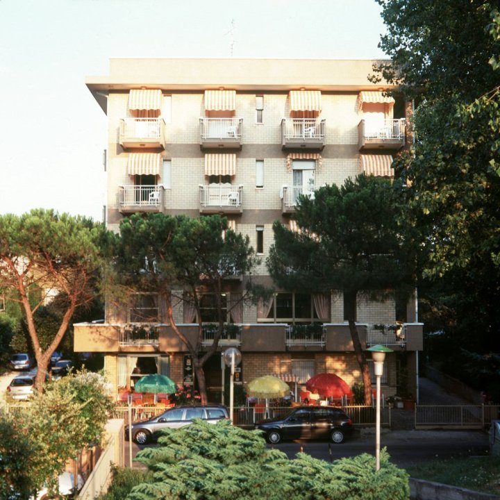 马赛里酒店(Hotel Marselli)