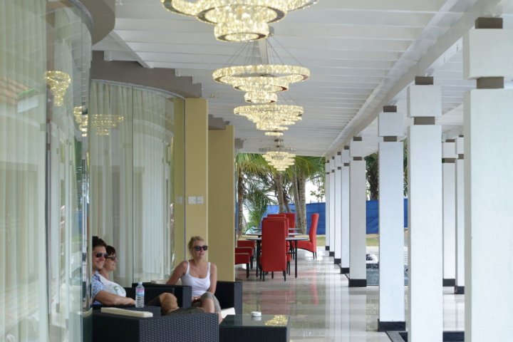 锡兰海酒店(Ceylon Sea Hotel)