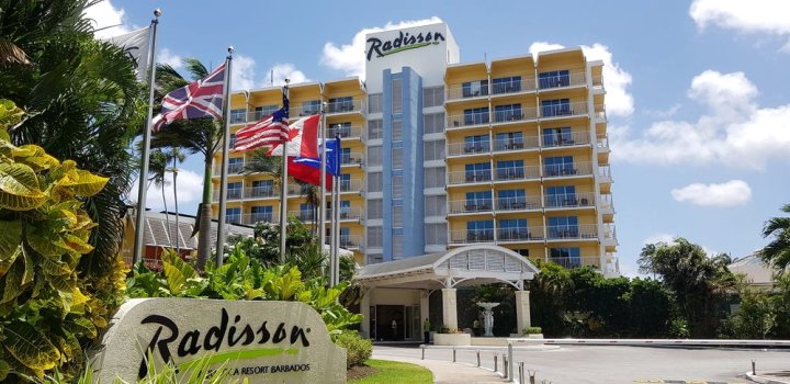 巴巴多斯阿卡提卡丽笙度假酒店(Radisson Aquatica Resort Barbados)
