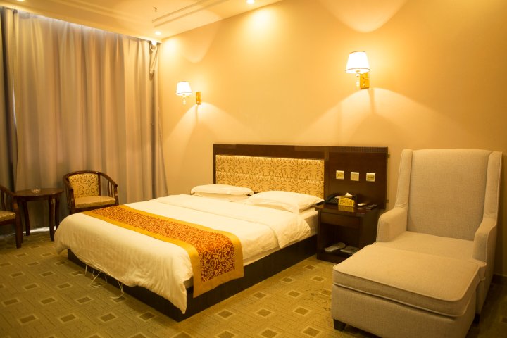 巴林右旗天成商务宾馆