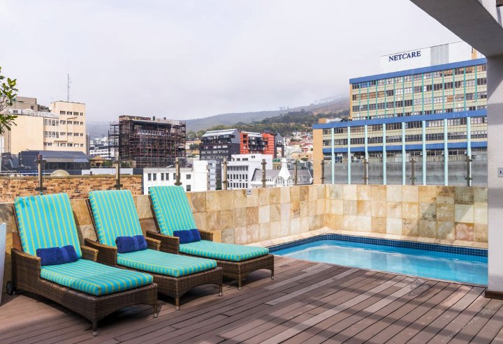 奥诺摩开普敦 - 客栈广场酒店(Onomo Hotel Cape Town – Inn on The Square)