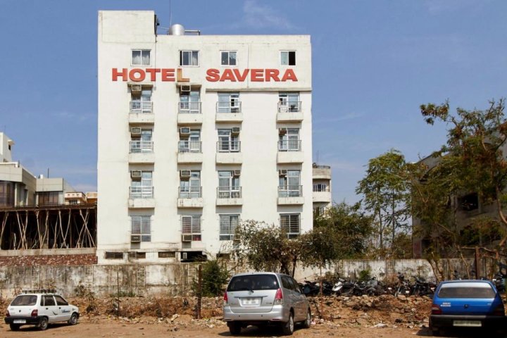 萨维拉酒店(Hotel Savera)