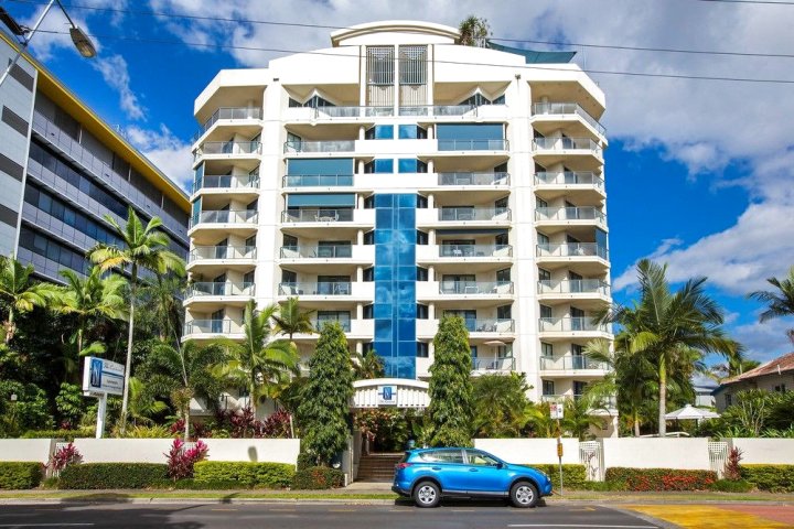 181 滨海大道 34 号凯恩斯海景酒店(Cairns Oceanview at 181 the Esplanade 34)
