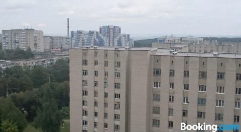 莱特维尔克18公寓(Apartments on 50 Let Vlksm 18)