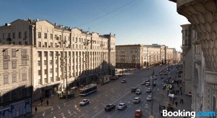 特维尔大街公寓(Flatio on Tverskaya Street)