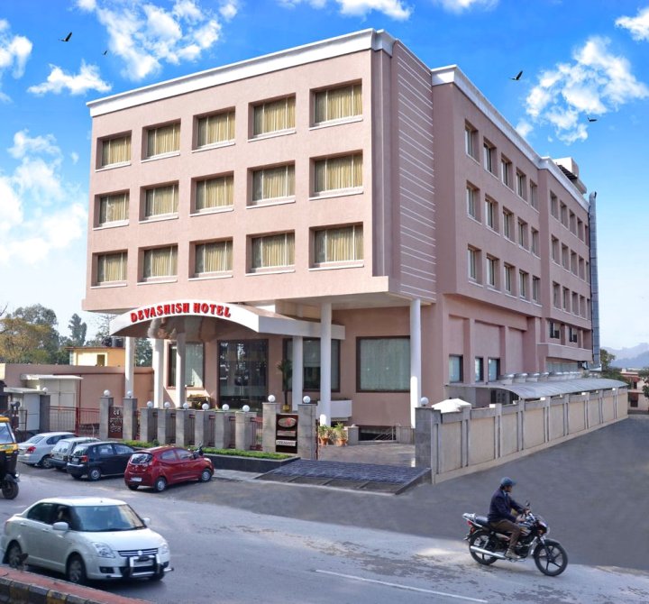 德瓦施席酒店(Hotel Devashish Haldwani)