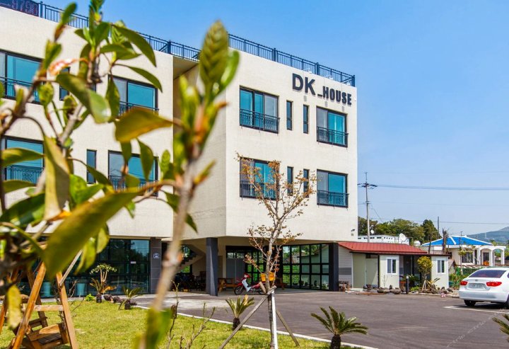 Jeju DK House Pension
