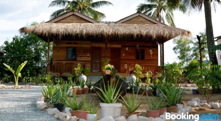 鱼岛旅馆(Fish Island Bungalows)