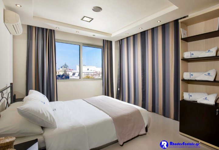 罗得岛中央套房酒店(Rhodes Central Suite)