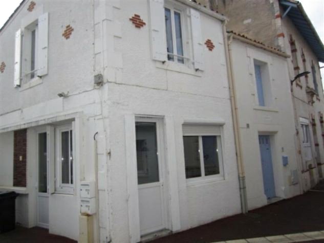 鲁瓦扬2间迷人卧室独栋房屋(Rental Villa AU Coeur du Centre Ville - Saint-Georges-De-Didonne, 2 Bedrooms, 4 Persons)