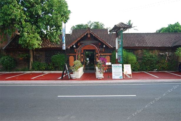 巴厘岛庞多克班布潜水度假村(Pondok Bambu Dive Resort Bali)