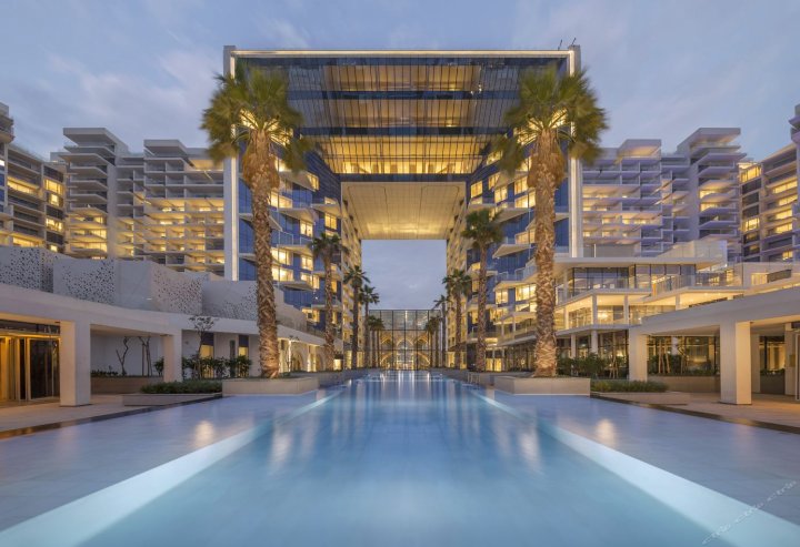 迪拜五号朱美拉棕榈酒店(Five Palm Jumeirah Dubai)