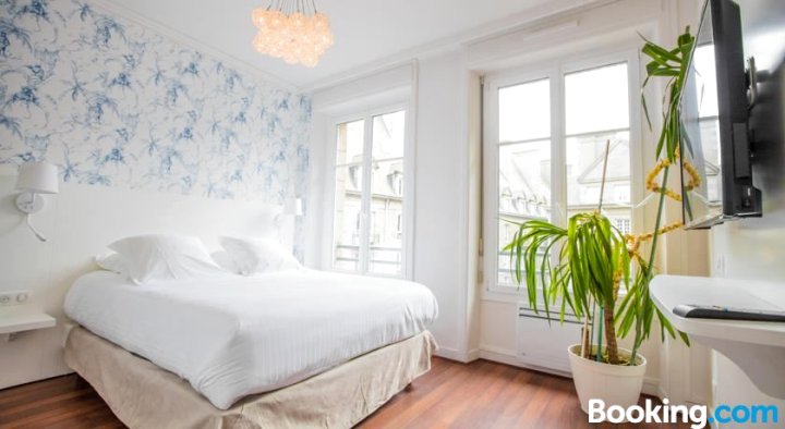 让·诺埃尔圣马洛公寓酒店(Appartement Jean Noel Saint Malo)